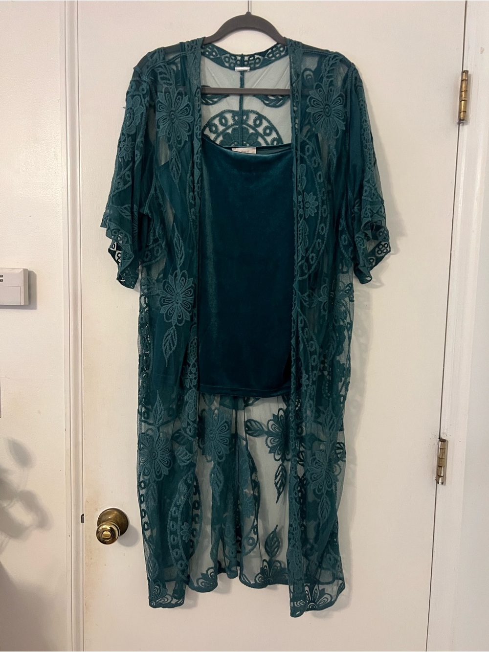 LOFT Teal Lace Sheer kimono duster with Matching Satin Cami size L (AA119)